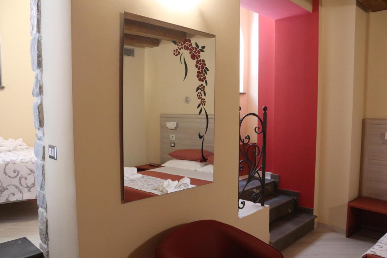 Dimora Del Corso Hotel Rotonda Ngoại thất bức ảnh